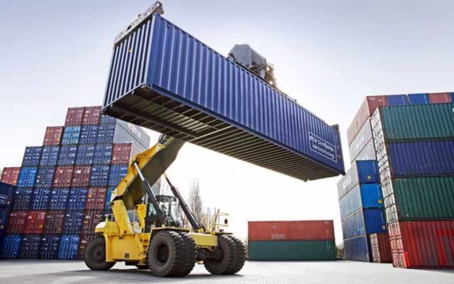 اتاق بازرگانی پرونده‌های تاخیر واردات را بررسی می‌کند
