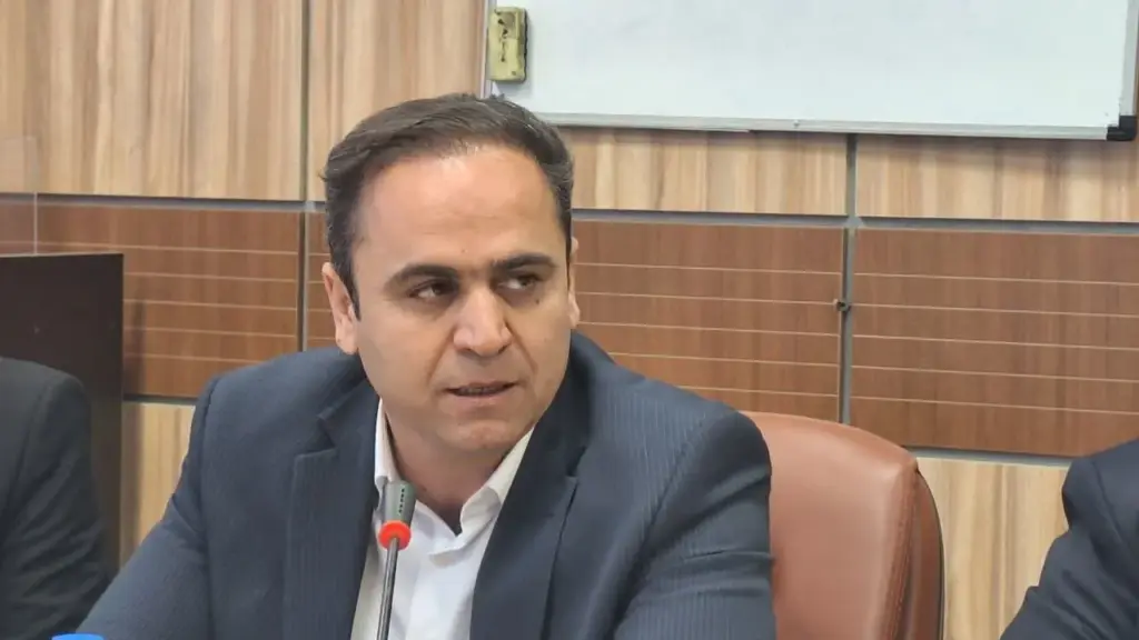 حمایت استاندارقزوین و دانشگاه آزاد اسلامی موجب صعود تیم هندبال استان به لیگ برتر و موفقیت آن شد