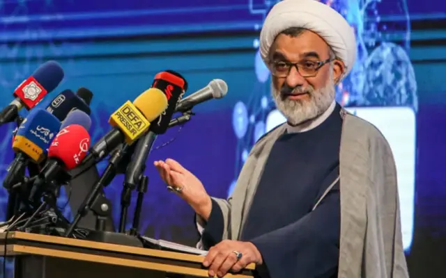صبر و استقامت، رعایت حدود الهی و تبعیت از ولایت فقیه از الزامات حکمرانی جهادی است