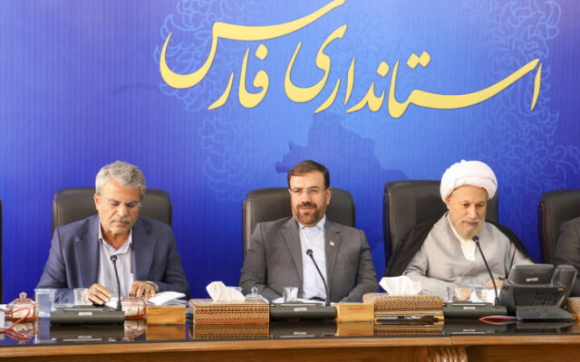 جشنواره ورزشهای زمستانی سپیدان؛ پیشران نشاط اجتماعی و رونق اقتصادی