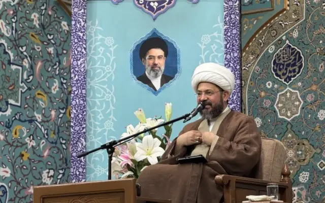 سبک زندگی حضرت زهرا در زندگی فردی، خانوادگی و اجتماعی ما جاری باشد