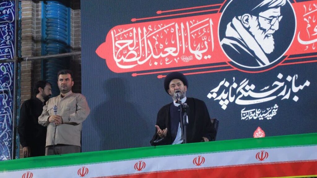 امام جمعه اردبیل: امارات مرکز توطئه علیه کشورهای عربی و اسلامی است/ اهل تحقیق می‌گویند امارات جزو شهرک‌های صهیونیست‌نشین و شهرک عبری است
