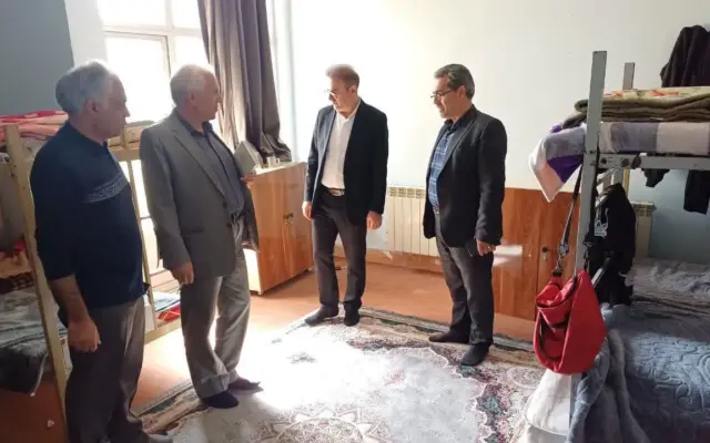 بازدید میدانی معاون اجتماعی دادگستری اردبیل از خوابگاه مدرسه شیخ مفید با محوریت صیانت از حقوق دانش‌آموزان