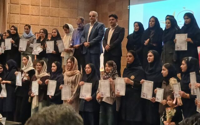 درخشش دانش‌آموزان دبیرستان دهخدا شهرکرد در عرصه‌های علمی، فرهنگی و هنری