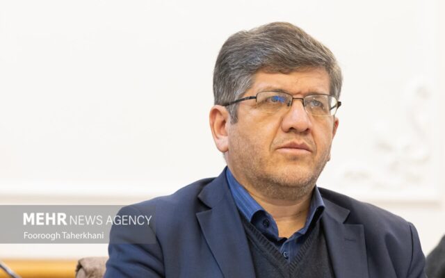 ذاکری: توسعه خدمات ریلی قم متناسب با نیاز مردم و زائران دنبال می‌شود