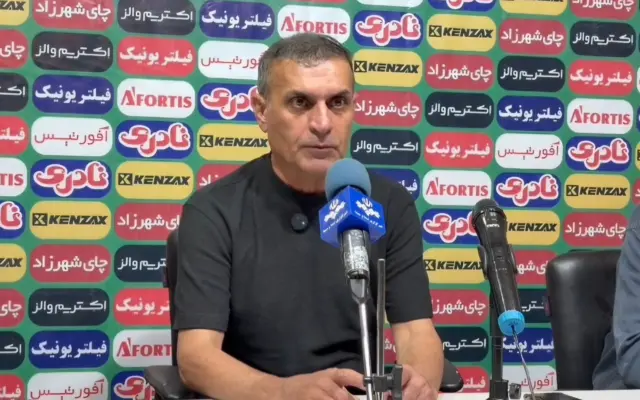 ویسی: بازیکنان بزرگ باید بزرگی خود را در زمین ثابت کنند؛ تمرکز ذوبآهن از فصل گذشته مشکل دارد