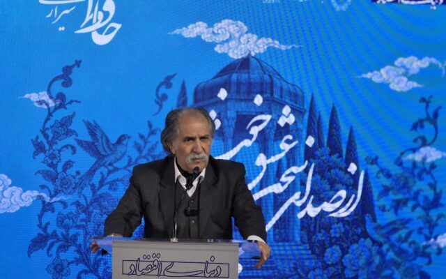 سعید عریان: سنت ادبی و فرهنگی ایران یک سلسله به هم پیوسته است | حافظ غزل‌سرایی را به نهایت رساند