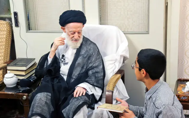 فروتن، متواضع و پذیرای همگان بود
