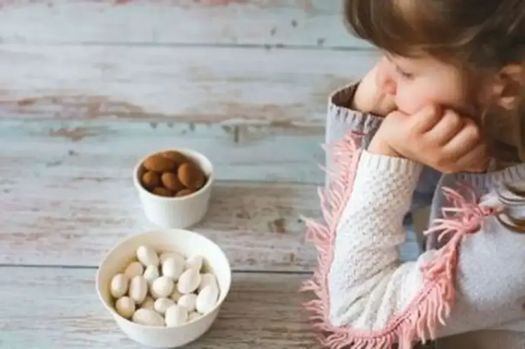 فواید بادام برای سرماخوردگی کودکان