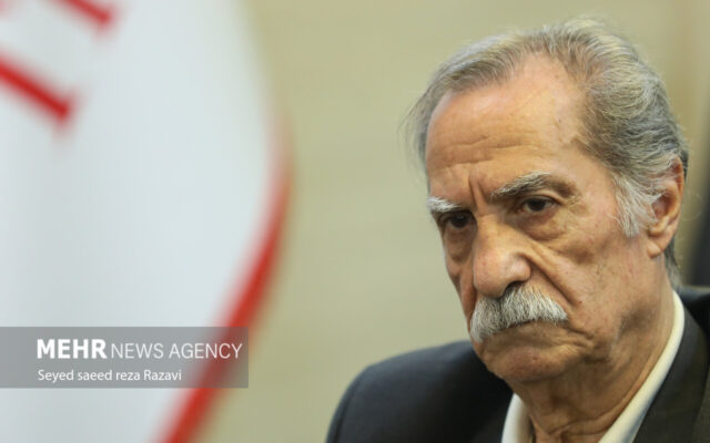 گوشی سرقت‌شده سیاوش طهمورث به او بازگردانده شد