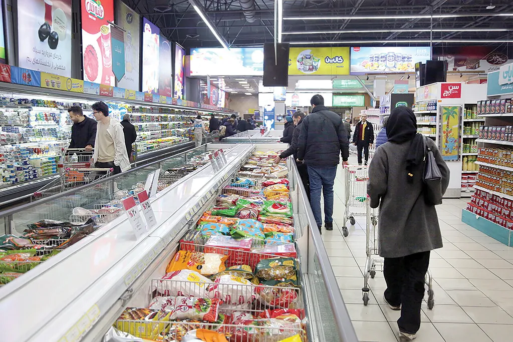 ۳ پاسخ به منتقدان تورم صفر