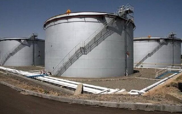 انبار نفت راکد اسفراین برای تأمین سوخت زمستانی فعال شد