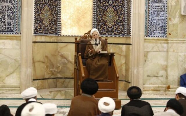 حقیقت انسان به روح اوست؛ زن و مرد در انسانیت تفاوتی ندارند