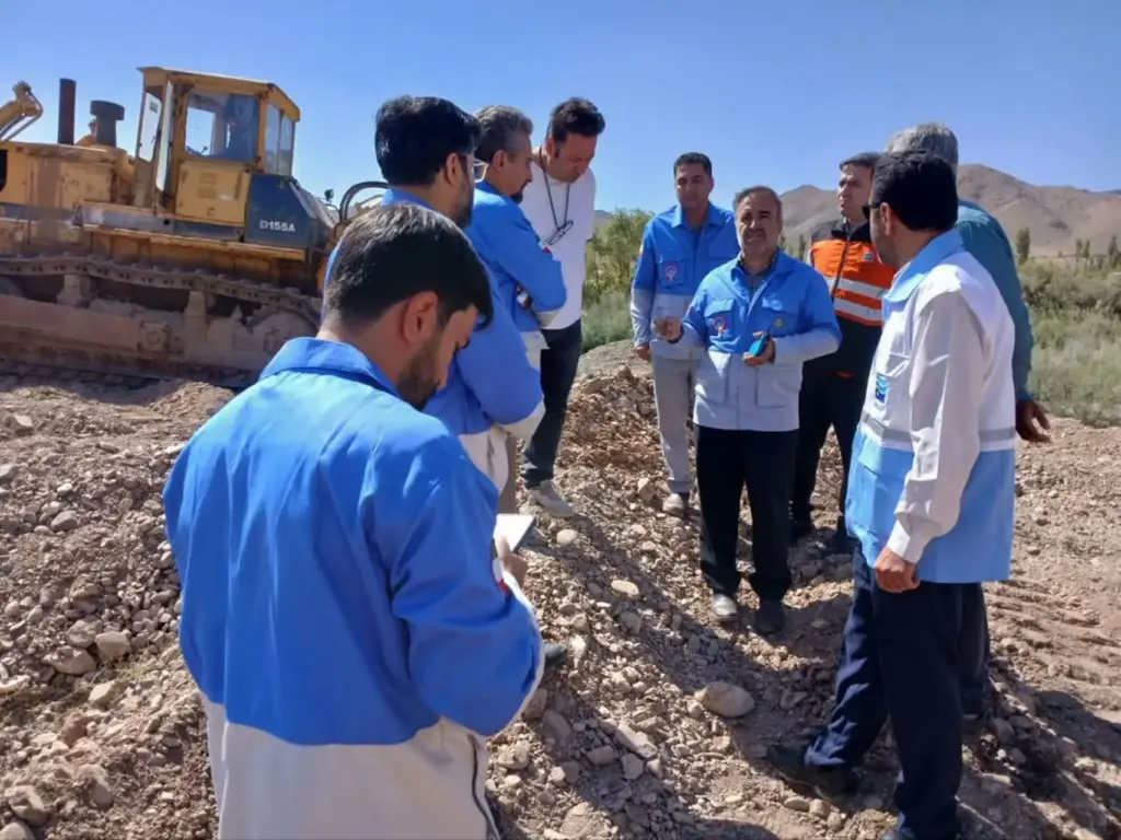 اجرای مانور عملیاتی سیلاب با حضور دستگاه‌های اجرایی در شهرستان بوئین‌زهرا