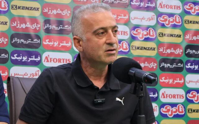 سرمربی خیبر:تیم برتر میدان بودیم؛در انتخاب بازیکنان حق و ناحق نمیکنیم
