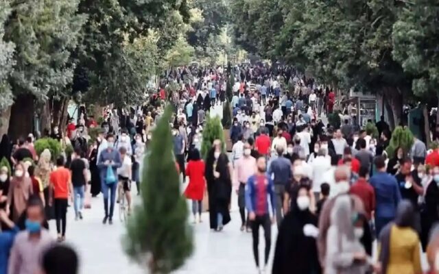 انتقاد به اظهارات جدید رئیس پلیس اماکن پایتخت / آیا مردم برای قدم زدن در خیابان باید پاسخگو باشند؟