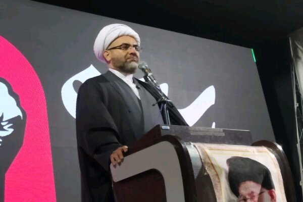 توکلی: حضور آگاهانه مردم موجب تقویت روحیه نیروهای مسلح میشود