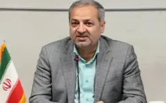 یک مدرسه در سیستان و بلوچستان بیاورید که کتاب نداشته باشد/ چرا کتاب‌های درسی در میدان انقلاب فروخته می‌شود