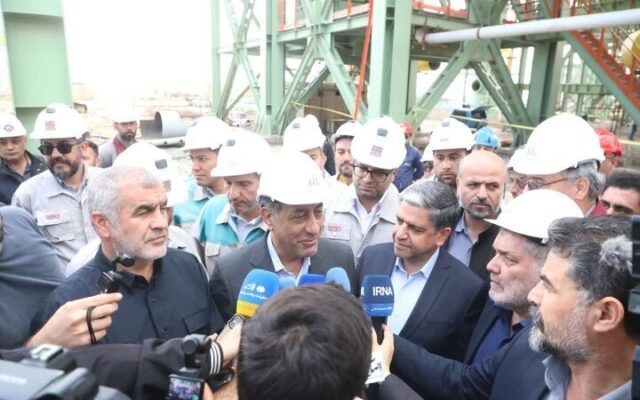 سازندگی در اوج تحریمها ادامه دارد
