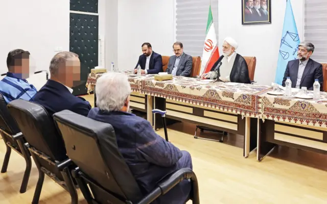 این وکلای کارچاق‌کن و مالیات‌گریز!