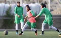 ورود آقایان به مسابقات فوتبال زنان ممنوع شد