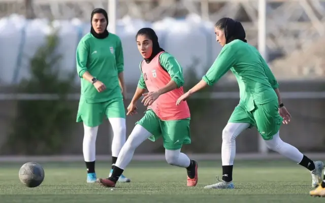 ورود آقایان به مسابقات فوتبال زنان ممنوع شد
