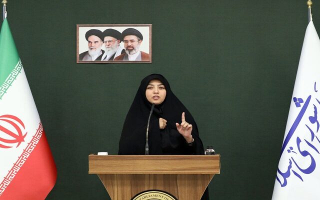 موافقت کمیسیون صنایع مجلس با برنامه‌های وزیر پیشنهادی دفاع