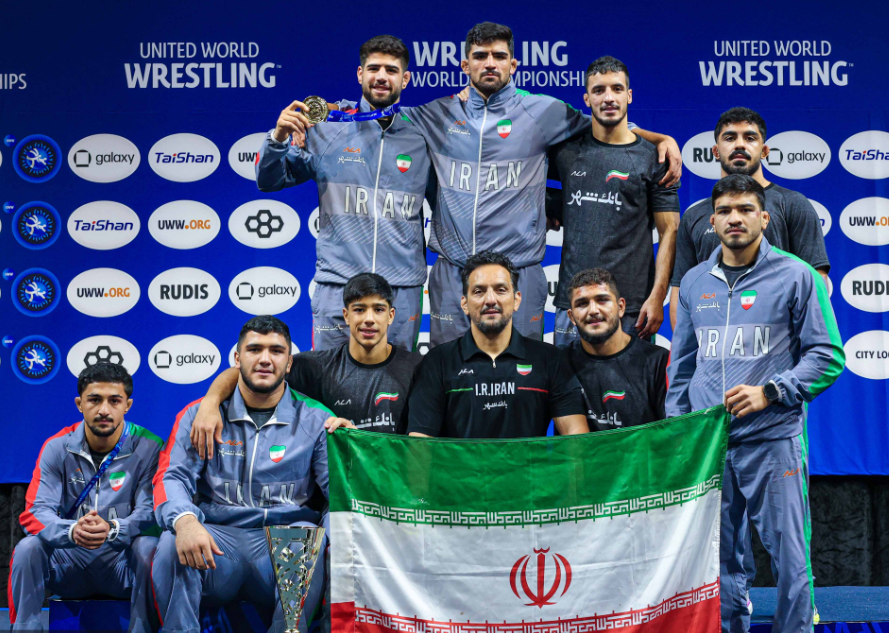 تمجید اتحادیه جهانی کشتی از درخشش تاریخی دلاورمردان آزاد ایران