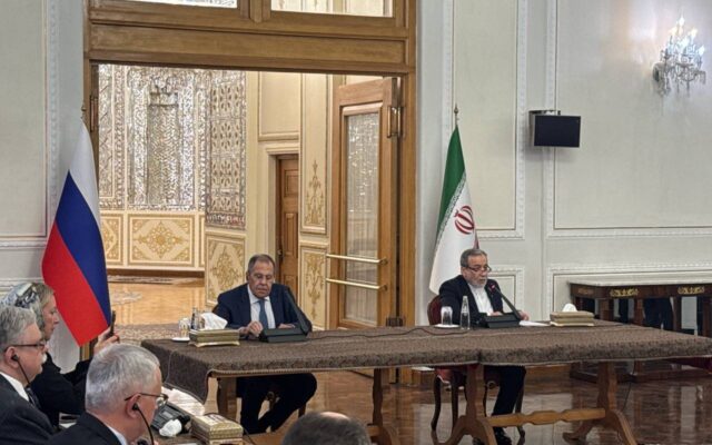 امنیت منطقه باید بدون دخالت قدرت‌های خارجی تأمین شود