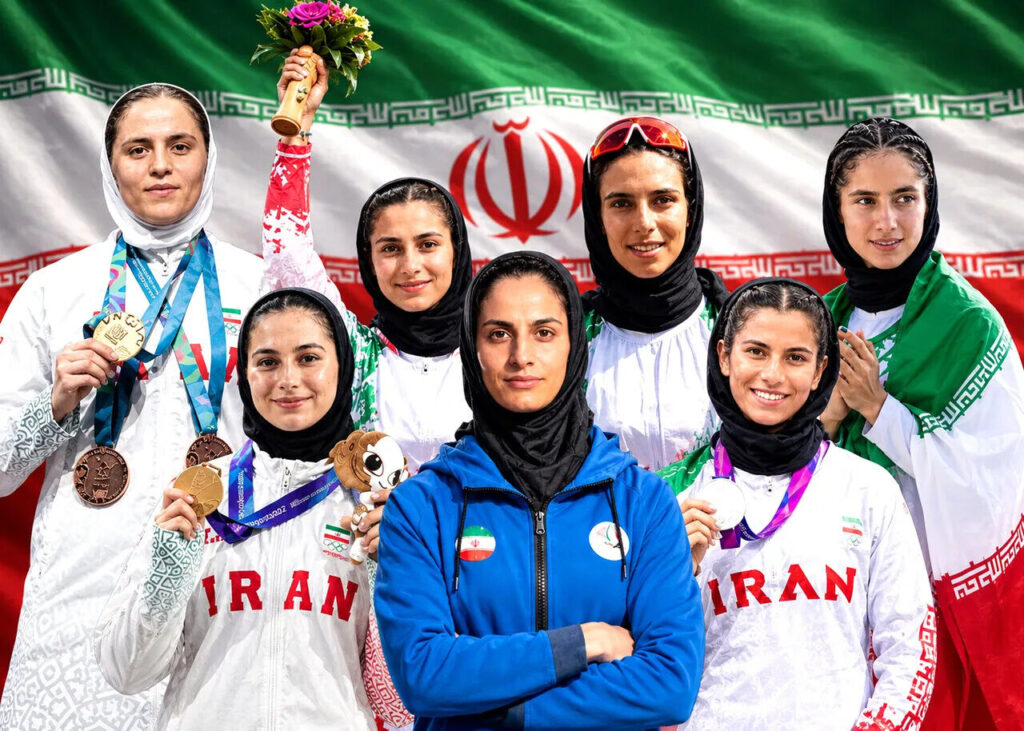 زنان از ناگویا چه سوغاتی برای حکمرانی ایران آوردند؟