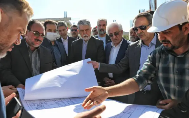 در بازدید وزیر ، چرخ فرهنگ شمال شرق کشور به تکاپو افتاد