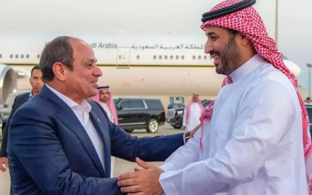 السیسی، رئیس‌جمهور مصر: در صورت درخواست ریاض، برای دفاع از عربستان وارد عمل می‌شویم