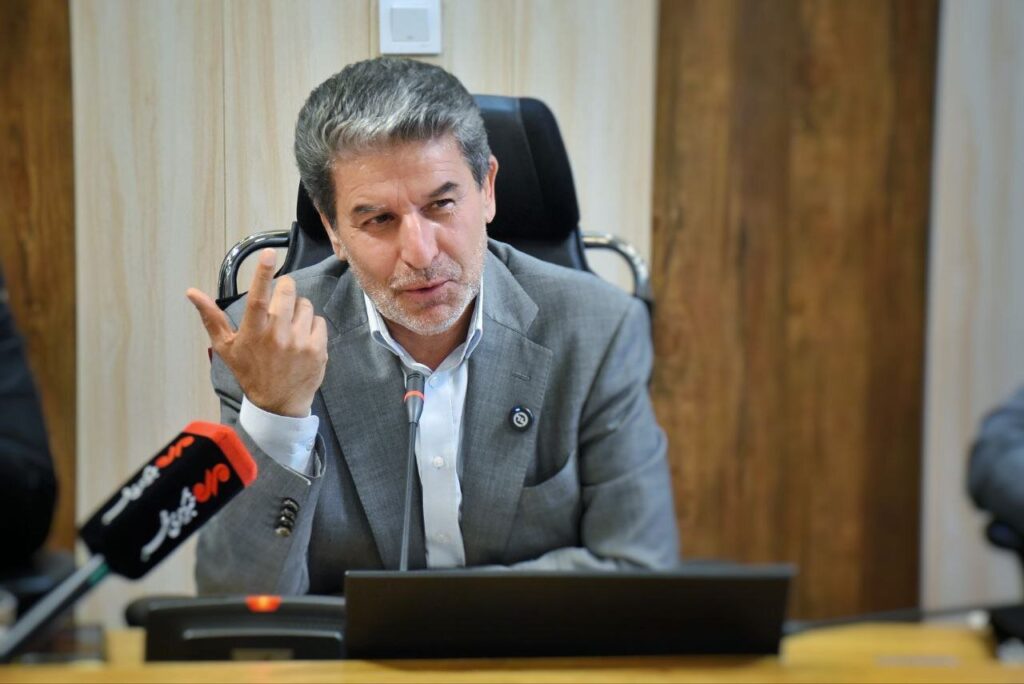 شهریاری: ۵۰ درصد جوانان رازوجرگلان مهاجرت کرده‌اند