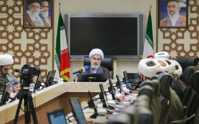 از نظام آموزشی جامع تا مسیرهای تخصصی؛ دیدگاه مدیران مدارس علمیه قم درباره تحول حوزه