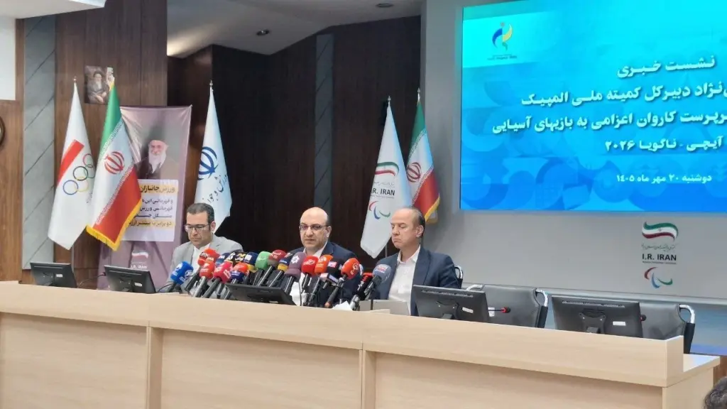 علی نژاد: حرکت رو به جلوی ایران در بازی های آسیایی ناگویا باعث خوشحالی مردم شد