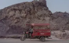 از حملات به شناور‌ها تا تعطیلی کافه‌ها؛ جنگ با زندگی مردم هرمز چه کرد؟