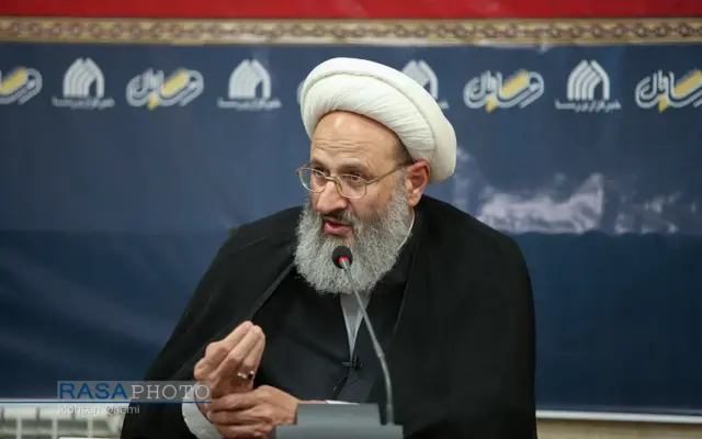 مسئولیت اصلی روحانیون عقیدتی مرزبانی، تقویت ایمان و امید در نیروهای فداکار مرزبانی است