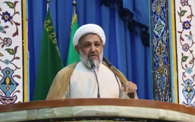 اگر تیم اقتصادی توان حل مشکلات مردم را ندارد، تغییرش دهید