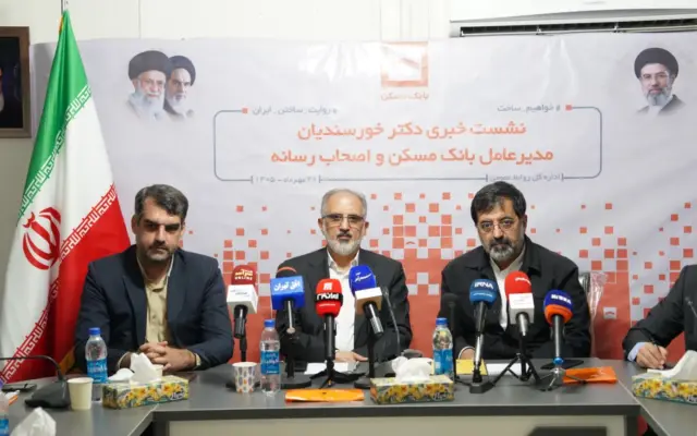 بانک مسکن ۱۶۰ همت به سازندگان نهضت ملی پرداخت کرد/ تامین مالی ۱۲۰۰۰ واحد در سایت بزرگ شهید رئیسی قم