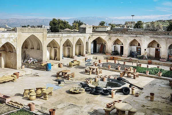 ​​​​​​​شکوه تاریخی در بیم ویرانی