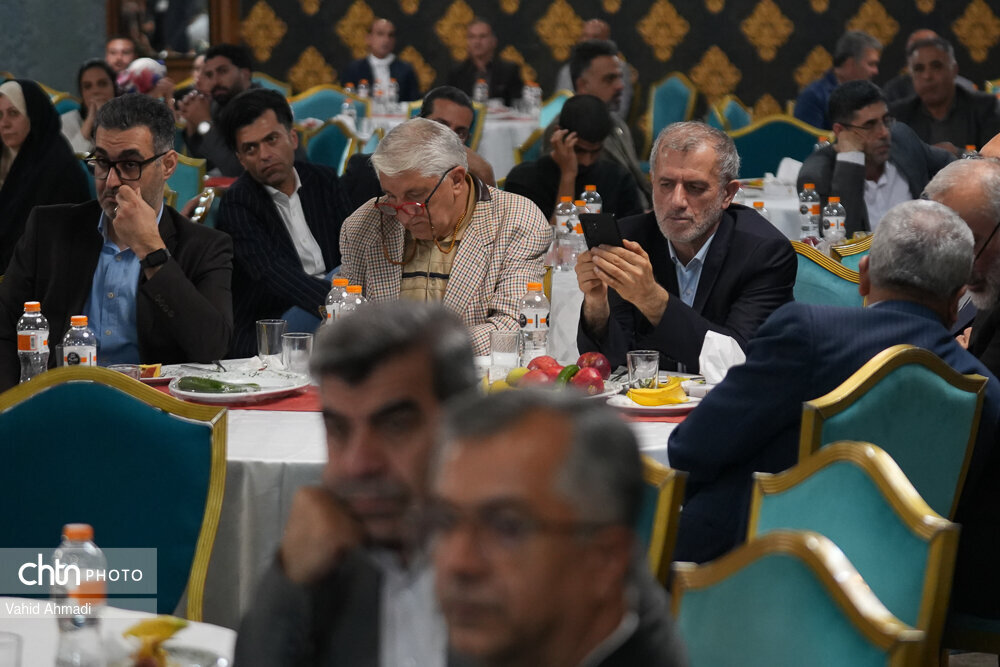 نخستین گردهمایی هم‌اندیشی مجمع عالی البرزنشینان با رویکرد توسعه گردشگری برگزار شد