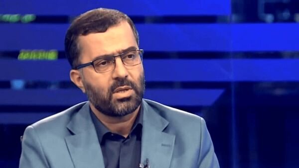 عضو هیات رئیسه مجلس: افزایش توان دفاعی عامل تقویت قدرت اقتصادی، تولید علم و پیشرفت کشور است/ وظیفه ما ایستادگی در مسیر مقاومت است