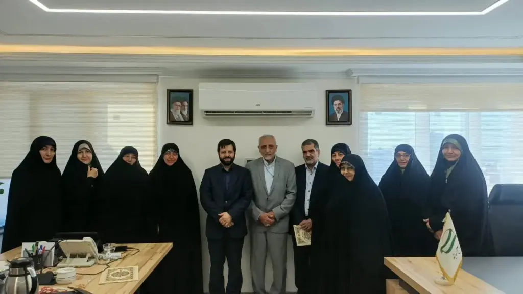 از بازسازی هویت تا پیشگامی در بعثت مردمی و تمدنسازی