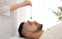 ذکر و دعا در ترازوی علم؛ از تنظیم هیجان تا ادعای انرژی‌درمانی