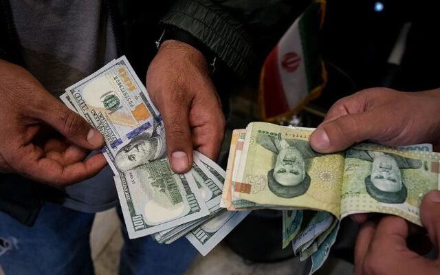 کارنامه تامین ارز ۱۴۰۵ | وضعیت تخصیص ارز چه تفاوتی با سال گذشته داشته است؟ | سیاست ارزی در گرو تحولات سیاست خارجی