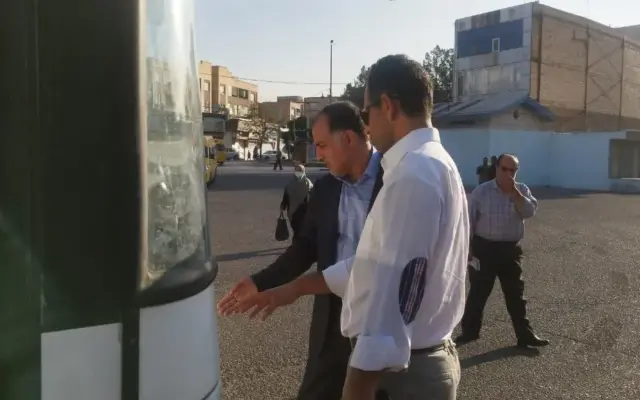 شهردار محمدیه بر ارتقای خدمات حمل‌ونقل عمومی و نظارت بر بهداشت پایانه‌ها تأکید کرد
