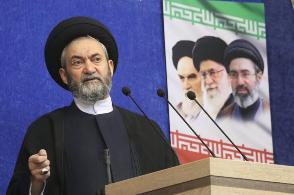 ‌امام جمعه اردبیل: تعزیرات با گران فروشی ها برخورد کند