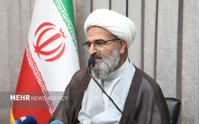 تأکید مطیعی بر ضرورت تقویت انگیزه و کرامت پرستاران؛معیشت جدی گرفته شود