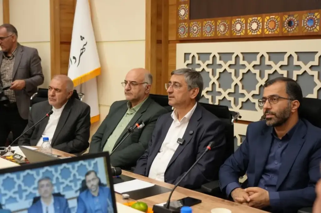 استاندار لرستان خبر داد : سرمایهگذاری ۵ هزار میلیارد تومانی در صنایع معدنی بروجرد