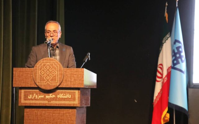 آغاز دومین همایش ملی میراث مکتوب تاریخ پزشکی و گیاهان دارویی در سبزوار